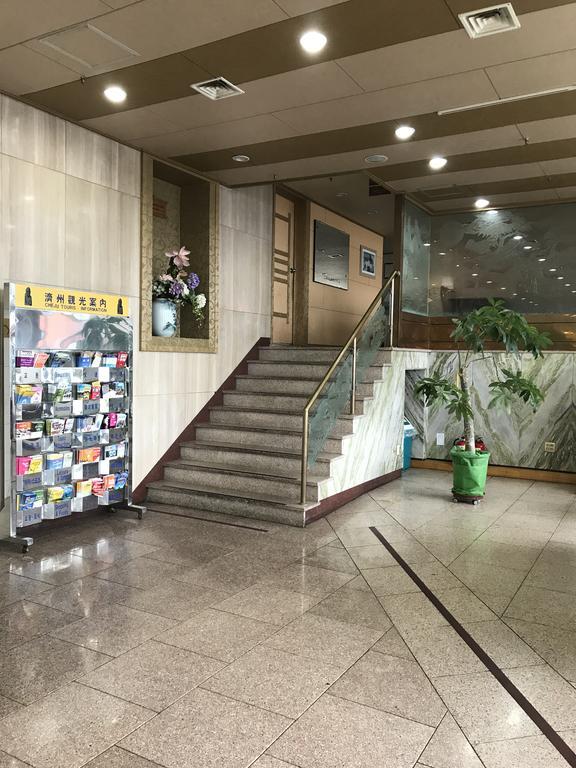 Jeju Seoul Tourist Hotel Екстериор снимка